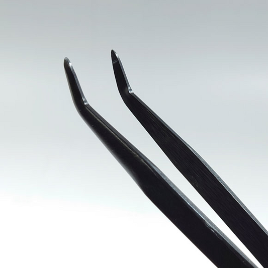 Kaneshin Forged Angled-Point Bonsai Tweezers – 200 mm, Left- and Right-Handed, 63A