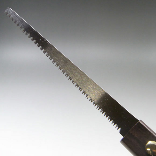 Kaneshin Small Bonsai Saw – 225 mm, Left- and Right-Handed, 84B